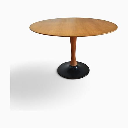 Vintage Wood Carving Coffee Table, 1960s For Sale - Image 15 of 15