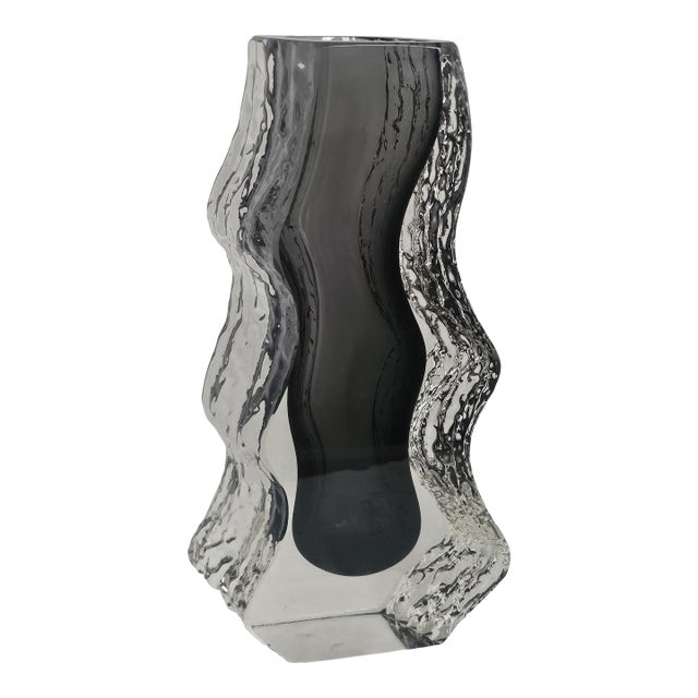 1970s Mandruzzato Murano Sculptural Sommerso Glass Vase — Heavy, Hand‑Cut Italian Art Glass For Sale