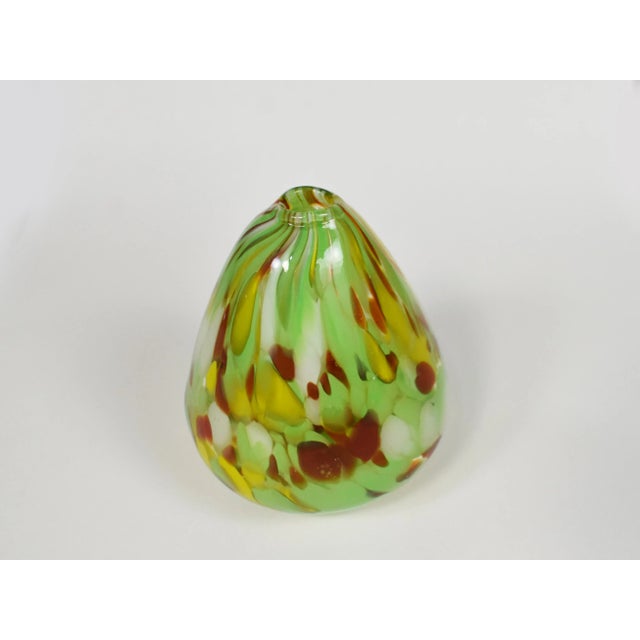Late 20th Century Vintage Small Green Hand Blown Glass Bud Vase For Sale - Image 5 of 6