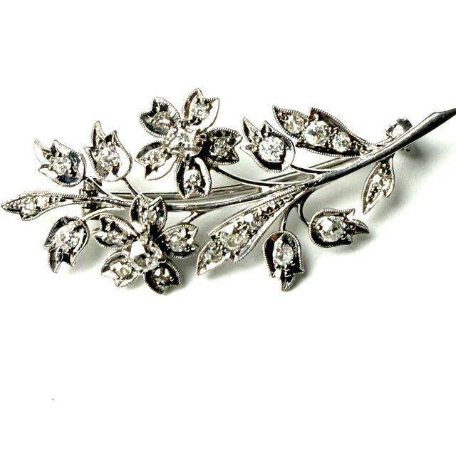 Metal Vintage English 18 Karat White Gold Diamond 1 Carat Flower 2.2 Inch Long Brooch For Sale - Image 7 of 14