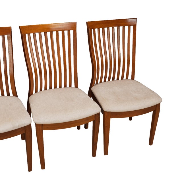 Set of 4 Benny Linden Solid Teak Slat Back Dining Chairs Mid Century Modern Scandinavian For Sale - Image 4 of 17
