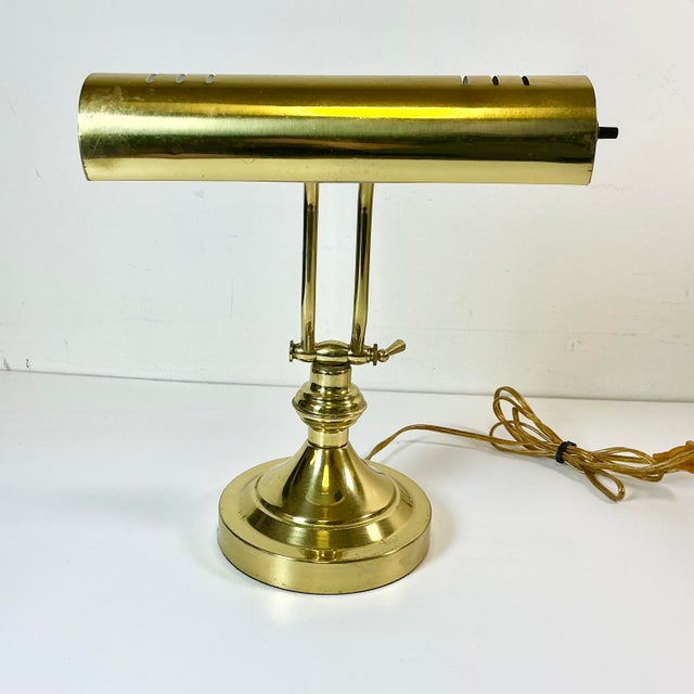 Mid 20th Century Mid-Century Modern Art Deco Articulating Brass Piano Bankers Desk Lamp. For Sale - Image 4 of 15