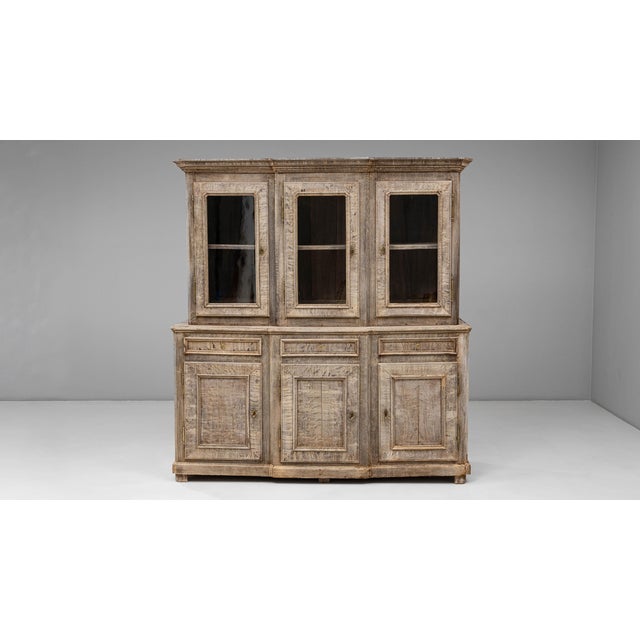 1890s French Provincial Oak Vitrine For Sale In Greensboro - Image 6 of 18