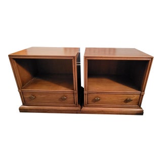 1967 Mid-Century Modern Drexel Plaudit 1-Drawer Nightstands - a Pair For Sale