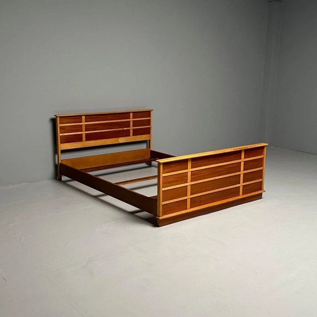 Mid-Century Modern Paul Frankl, Rare Station Wagon Full Bedframe, Mahogany, Maple, Usa, 1950s For Sale - Image 3 of 12