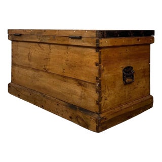 Antique Victorian Pine Fitted Chest Coffer For Sale