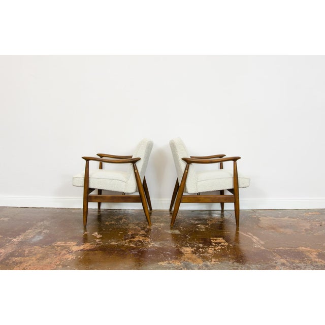 White Mid-Century Modern Lounge Chairs by Juliusz Kędziorek, Poland, 1960s, Set of 2 For Sale - Image 8 of 18