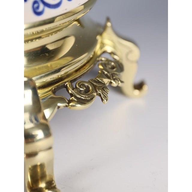 Victorian Belgian Blue and White Faience Oil Lamp, 1880 For Sale - Image 12 of 14