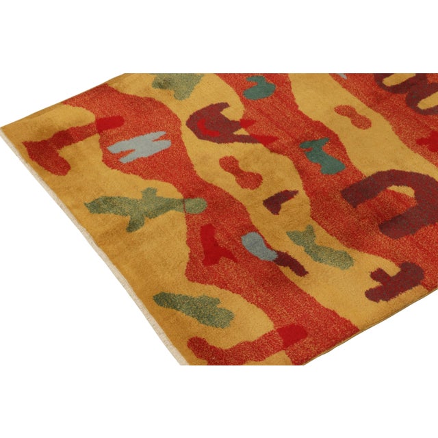 1960s Vintage Rug in Vibrant Red Gold Retro Pattern Bold Abstract by Rug & Kilim For Sale In New York - Image 6 of 7