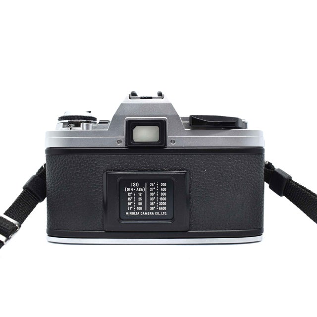 1980's Minolta X-370 35mm SLR Film Camera With Five Star 35-75mm MC Auto Zoom Lens - Japan For Sale - Image 10 of 11