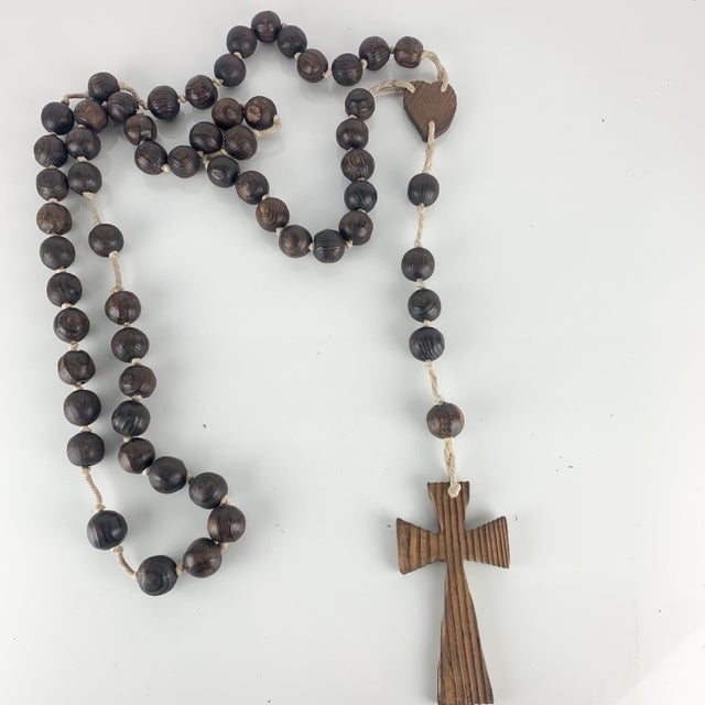 Long Vintage Swiss Dark Wooden Carved Monks Prayer Beads Cross Heart Iconography For Sale - Image 4 of 9