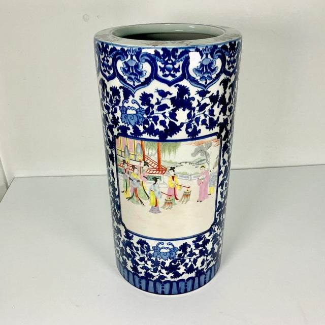 April Showers…Antique Chinoiserie Hollywood Regency Flow Blue Porcelain Umbrella Stand. For Sale - Image 10 of 13