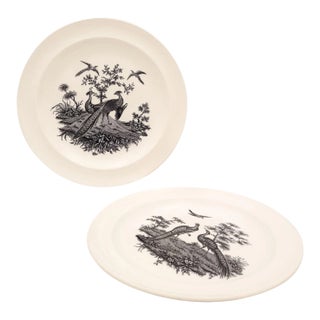 Pair of Wedgwood Etruria Creamware Plates, England Circa 1940 For Sale