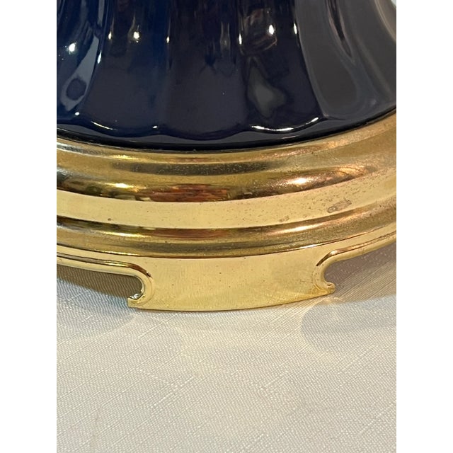Postmodern Vintage Palm Beach Regency Blue Ginger Jar Table Lamp For Sale - Image 3 of 12