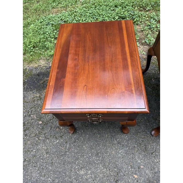 Late 20th Century Late 20th Century Pair of Queen Anne Style 1 Drawer Side Tables/ Nightstands For Sale - Image 5 of 14