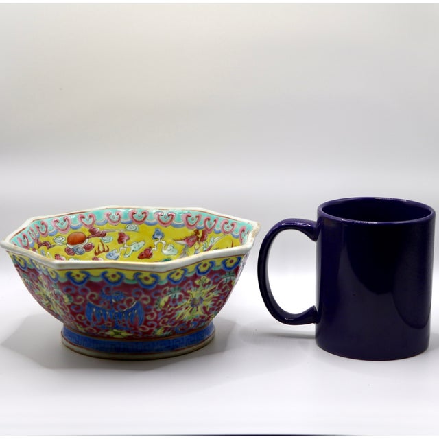 Antique Chinese Famille Rose Ruby Graviata Octagonal Dragon & Phoenix Bowl, Late Qing/Republic Era For Sale - Image 12 of 12