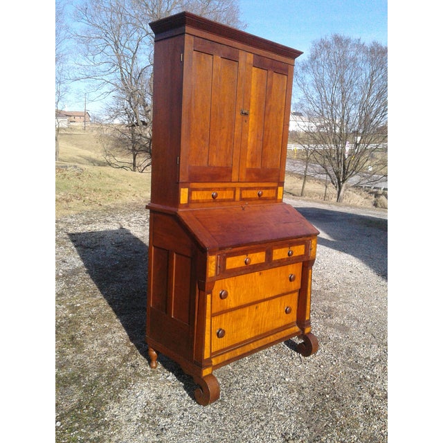 American 1850s Antique 2 Piece Cherry Curly Maple Slant Front Secretary Desk With Bookcase Top For Sale - Image 3 of 18