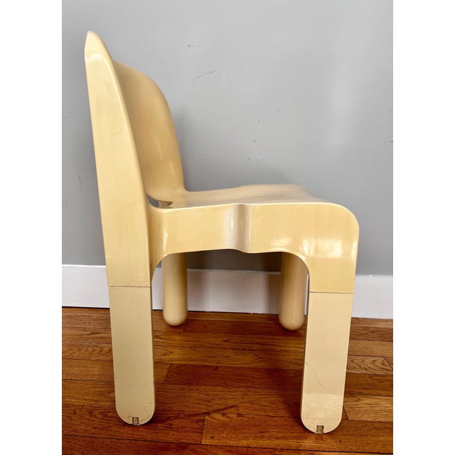 Plastic Vintage Universale Chair by Joe Colombo for Kartell, Italy, 1972 For Sale - Image 7 of 12