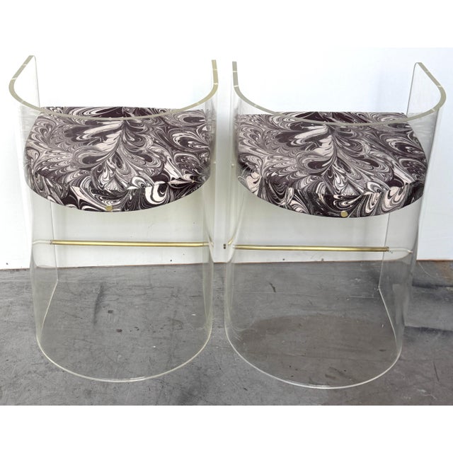 Pair Charles Hollis Jones (Attrib.) Lucite Barrel-Back Counter Counter Chairs For Sale - Image 18 of 18