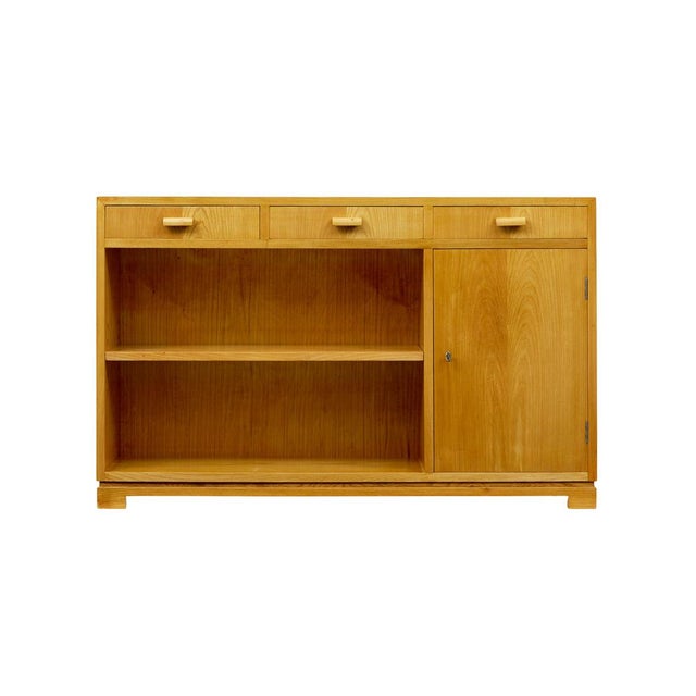 Wood Low Mid-Century Scandinavian Open Bookcase in Elm, 1950 For Sale - Image 7 of 10