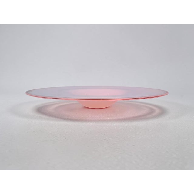 Large pink glass centerpiece plate with a clear rim. Partly faded original label and Veart Venezia signature on the base....