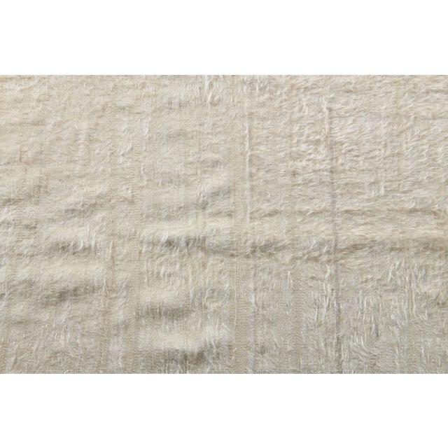 Textile Vintage Turkish Hand-Knotted Wool Cotton Beige Kilim Area Rug For Sale - Image 7 of 9