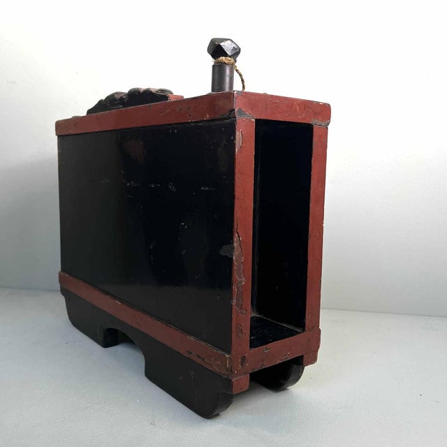 Sashidaru Sake Finger Barrel, Japan, 1868 For Sale - Image 5 of 18