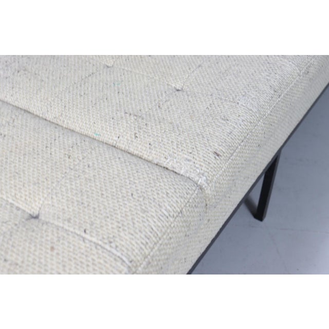 Three-Seater Sofa by Florence Knoll Bassett for Knoll International, 1950s For Sale - Image 17 of 18