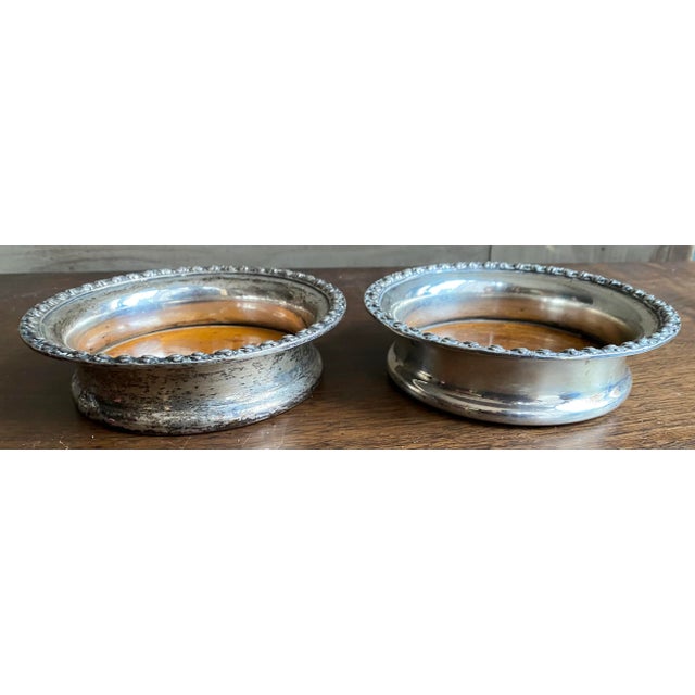 Early 20th Century 800 Silver Bottle Coasters Otto Schneider W/ Roses - a Pair For Sale - Image 10 of 10