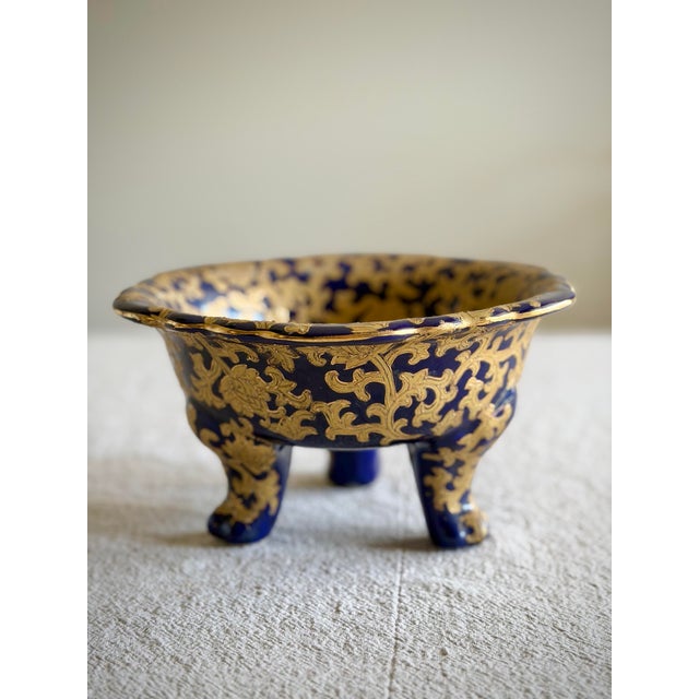 Antique Chinese Three Footed Porcelain Bowl, Cobalt and Gilt Chinoiserie Fox Hunt Scene, Qianlong Style For Sale - Image 9 of 11