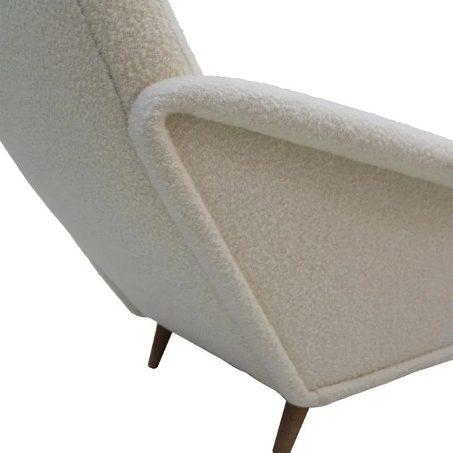 Set of Wool Armchairs in the style of Gio Ponti For Sale - Image 6 of 9