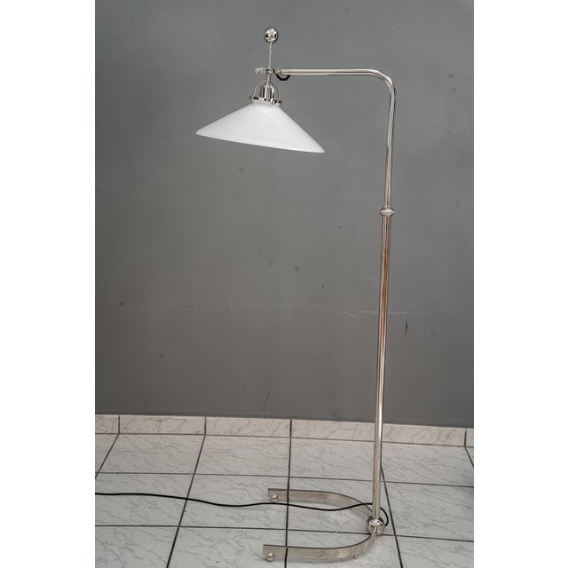 Art Deco Height-Adjustable and Swiveling Nickel Floor Lamp with Opal Glass Shade, 1920s For Sale - Image 3 of 18