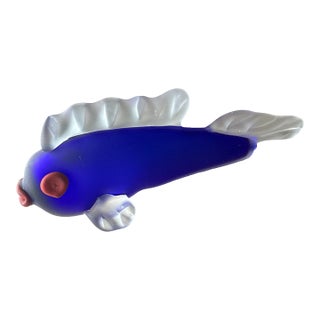 Maytum Studios Signed Cobalt Blue Art Glass Fish Sculpture, 2002 For Sale