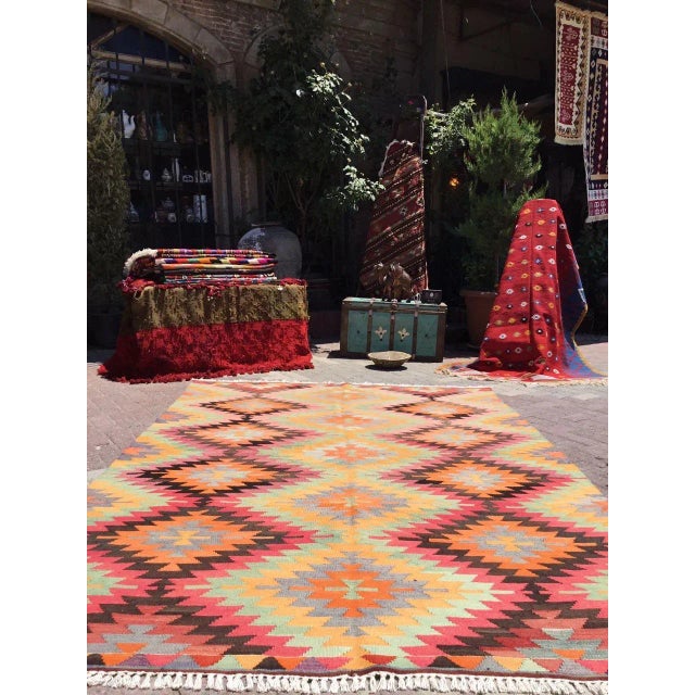Mid-Century Modern Vintage Turkish Kilim Rug - 75" X 112" For Sale - Image 3 of 11