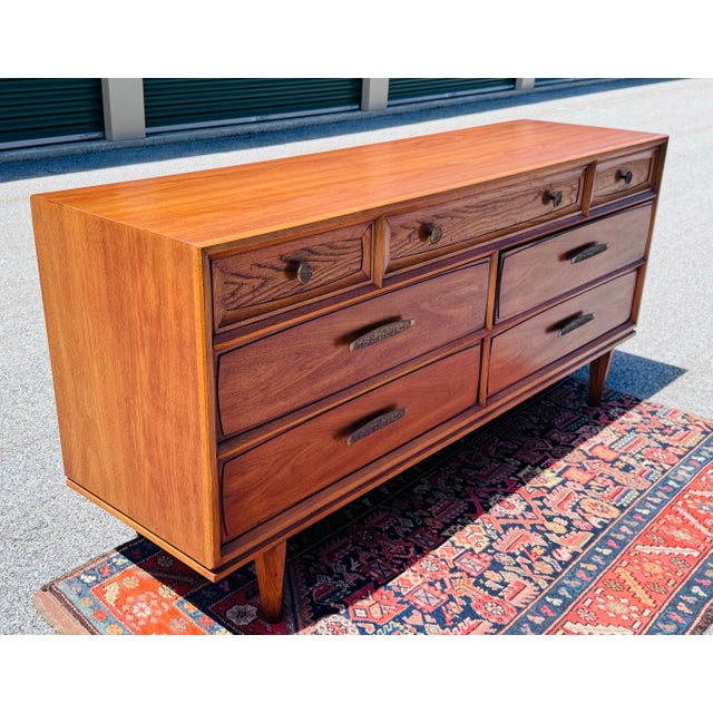 Wood Vintage 1960s Henredon Heritage Brutalist Oak Wood 7-Drawer Dresser For Sale - Image 7 of 12