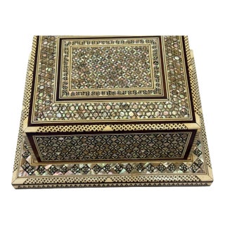 Luxury Vintage Mother of Pearl Inlaid Wooden Cigarette Box for 40 Cigarettes For Sale