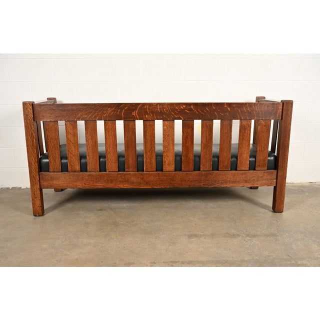 Brown Harden Furniture Antique Mission Oak Arts & Crafts Settle Sofa or Bench, Circa 1910 For Sale - Image 8 of 9