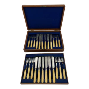 Antique Cases Edwardian Akin Brothers Sheffield 24 Piece Dessert Service