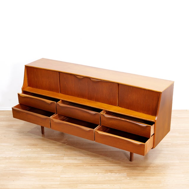Brown 1960s Mid Century Teak Credenza Buffet by Sutcliffe of Todmorden For Sale - Image 8 of 10