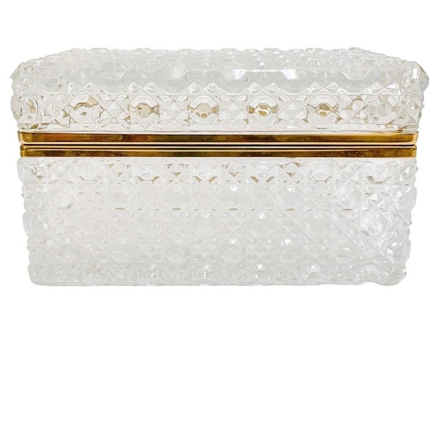 Mid 20th Century Mid 20th Century French Diamond Cut Crystal Hinged Casket Box With Brass Frame For Sale - Image 5 of 8