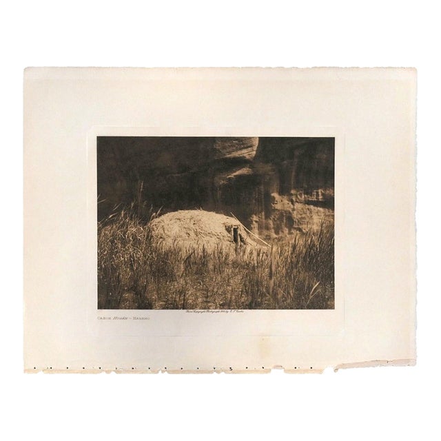 Edward S. Curtis "Cañon Hogán - Navaho" Original Vintage Photogravure on Gampi Tissue, 1906, Cardozo Collection For Sale