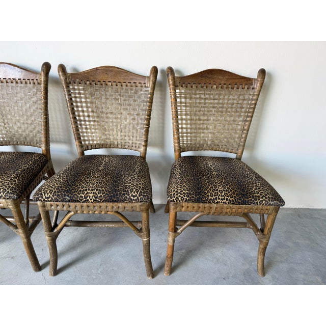 Hollywood Regency Vintage McGuire-Style Organic Rattan & Leather Dining Chairs – Set of 4 For Sale - Image 3 of 12