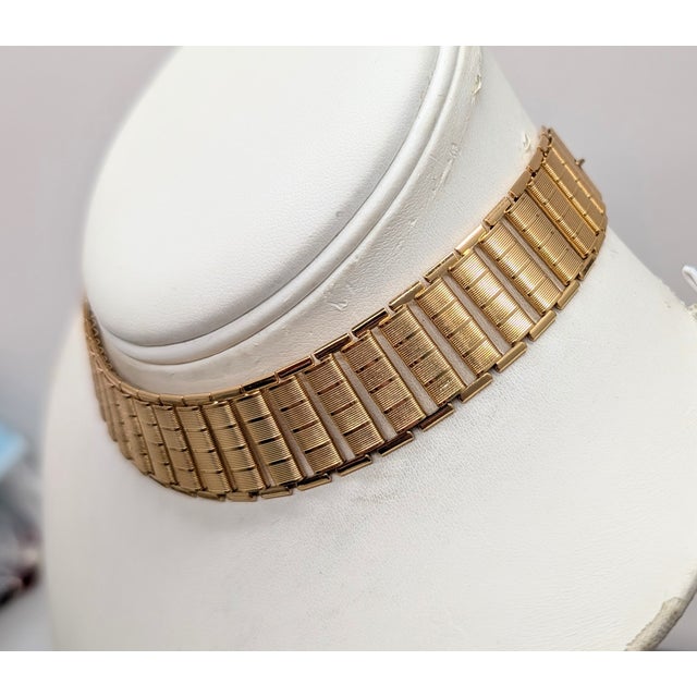 Napier Vintage 1970s Signed Napier Goldtone Collar Necklace For Sale - Image 4 of 10