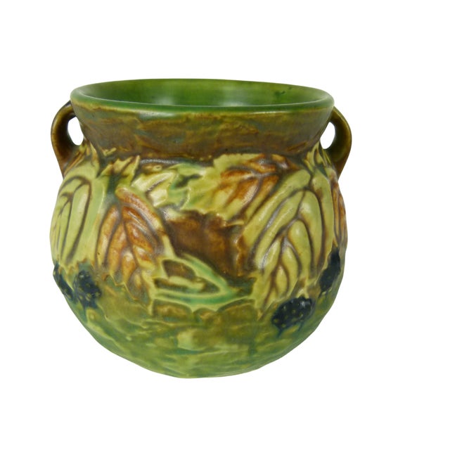 Roseville Pottery Roseville Blackberry 1932 Antique Art Pottery Jardiniere Vase | Double Handled | Genuine Gold Foil Label For Sale - Image 4 of 13