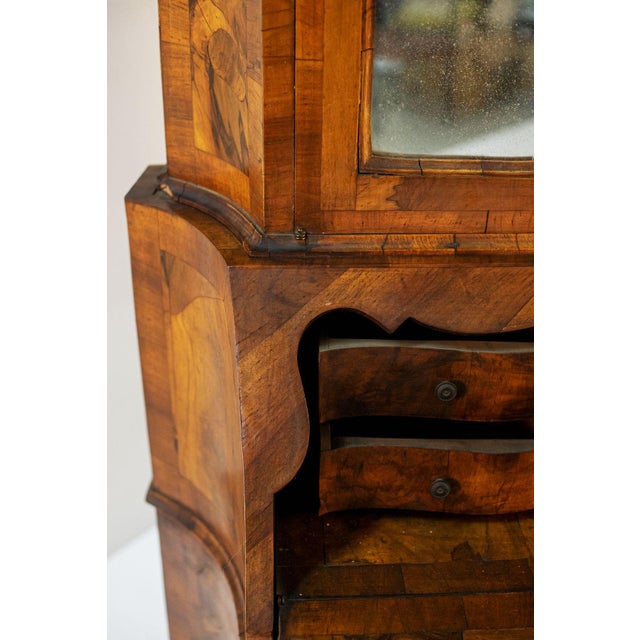 Antique Louis XV Style Cabinet in Walnut Root, 1800s For Sale - Image 9 of 18