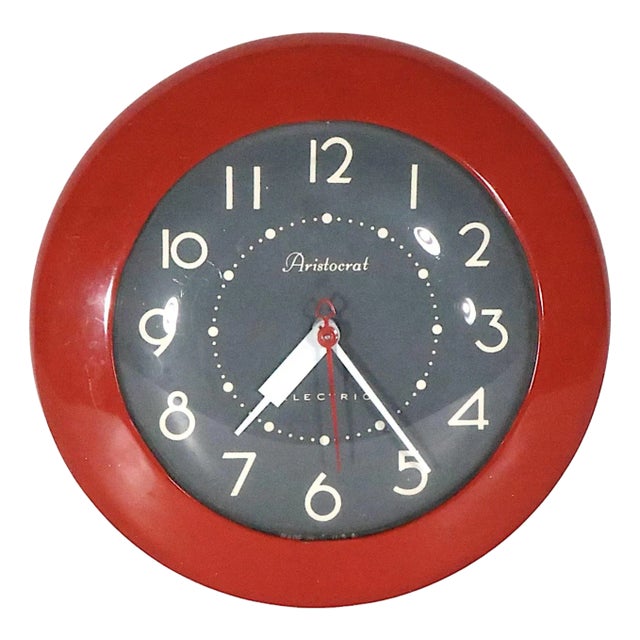 Mid Century Kitchen Aristocrat Clock by Ingraham For Sale