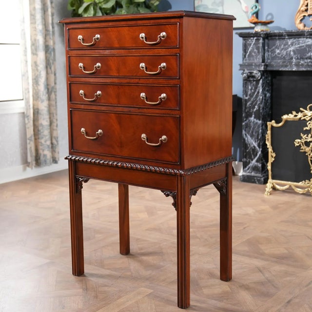 Traditional Niagara Furniture Chest Of Drawers For Sale - Image 3 of 13
