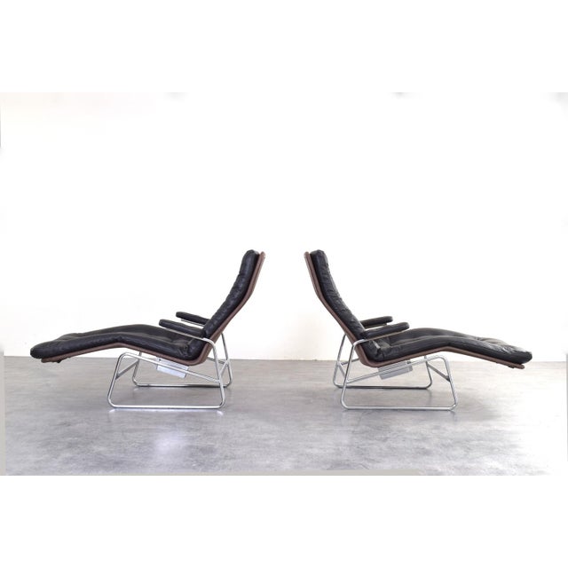 Mid-Century Modern Bauhaus Model Fenix Chaise Lounge in Leather and Chrome by Sam Larsson for Dux, 1960s, Set of 2 For Sale - Image 3 of 18
