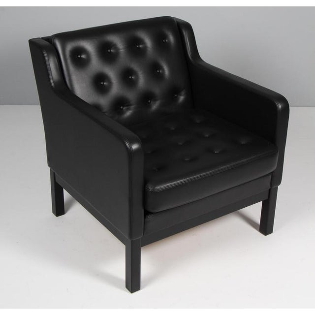 EJ 315/1 Lounge Chair in Black Leather by Erik Jørgensen, 2000s For Sale - Image 3 of 8