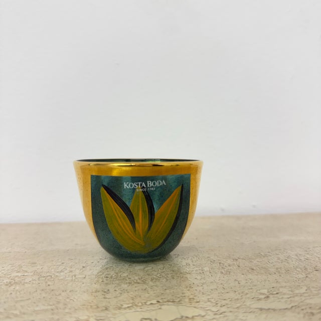 Mini Sculpture Bowl by Ulrica Hydman Vallien for Kosta Boda, 1980s, in Very Good conditions. Designed 1980 to 1989 This...